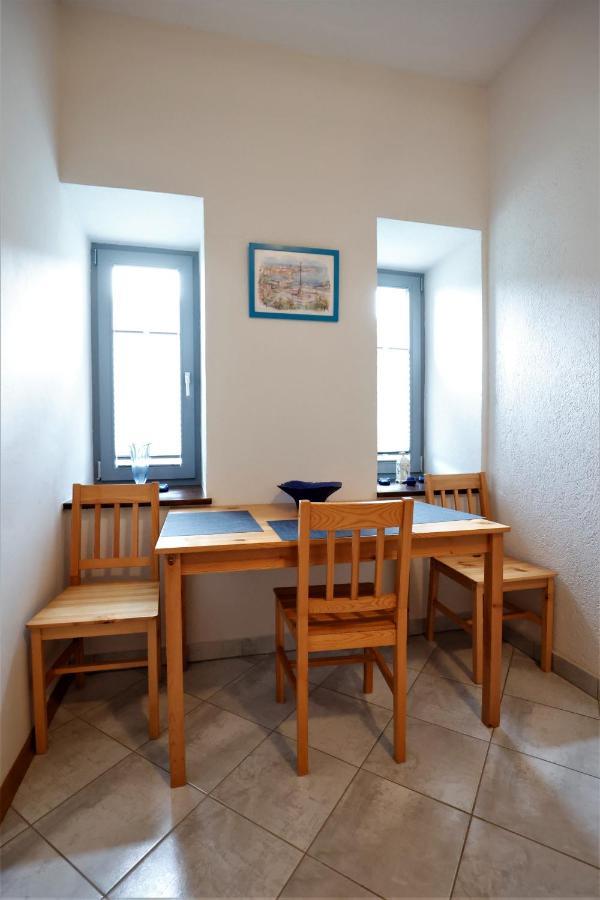 Guesthouse Idila Pod Nanosom Senozece Eksteriør bilde